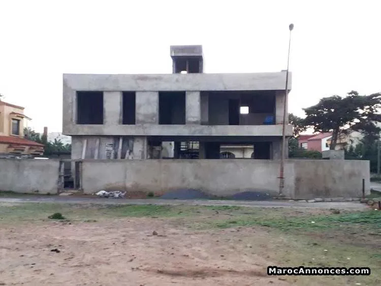 Villa semi finie de 495 m² mohammedia monica - الدار البيضاء