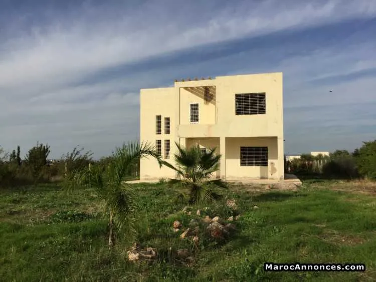 Villa semi-fini à fès - الدار البيضاء