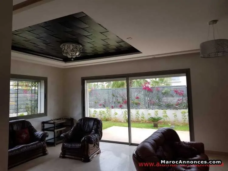 Vl405 villa a vendre projet villa des pres sup 300 - الدار البيضاء