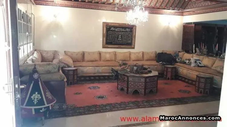Vl407 villa a vendre a florida sup 250 m 3ch - الدار البيضاء