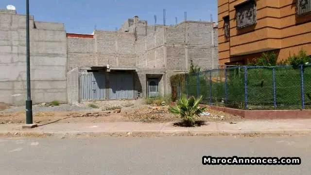 Maison commercial en etat de construction - الدار البيضاء