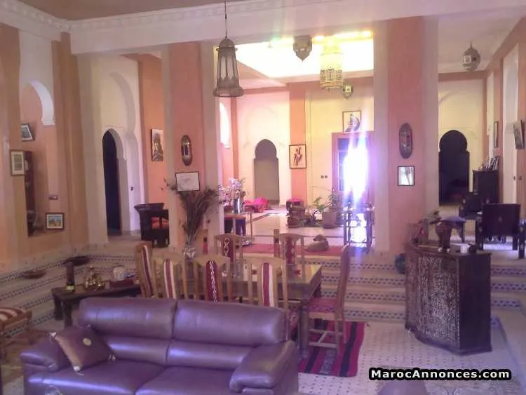 Vente villa à km24 route d’amizmiz - الدار البيضاء (2)