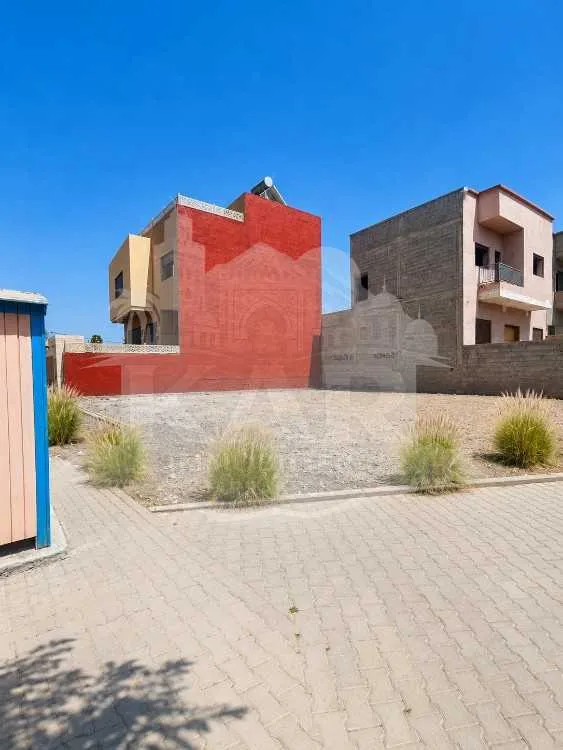 Terrain villa commercial titré 201 m² - مراكش (2)