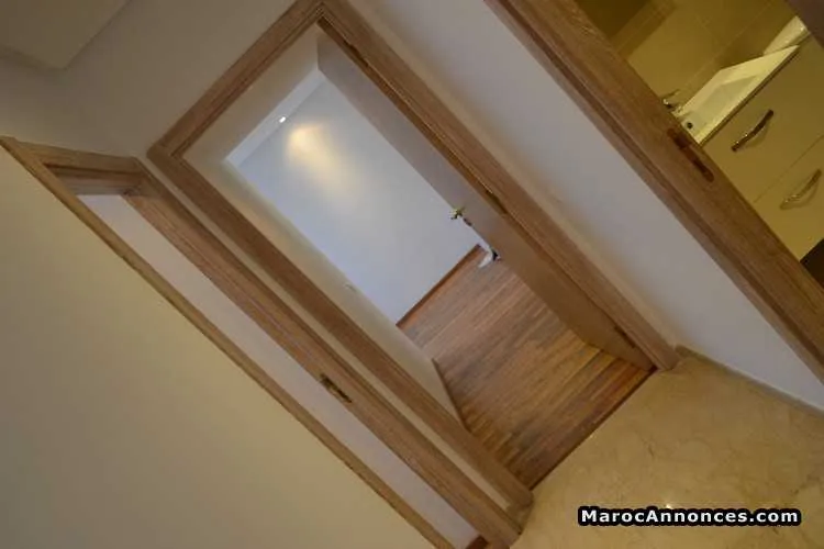 Studio dernier étage plein sud de 44 m2 terrasse - الدار البيضاء (2)