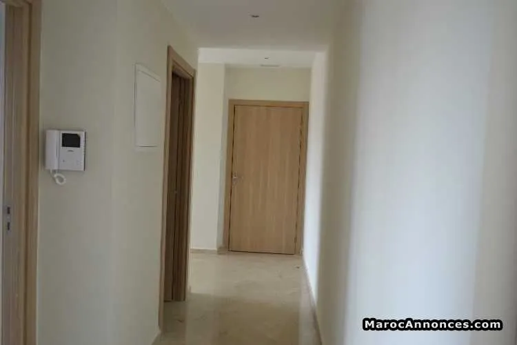Studio neuf moderne lumineux - الدار البيضاء (2)