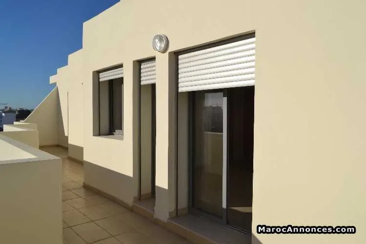 Studio neuf grande terrasse sud - الدار البيضاء