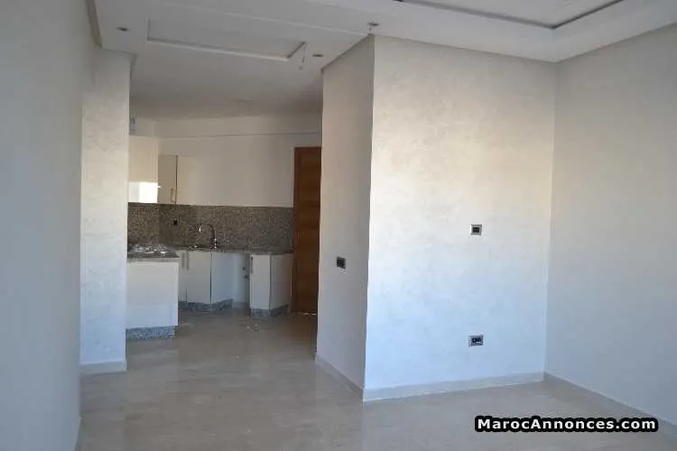 Studio neuf très belle finition belle terrasse - الدار البيضاء (3)