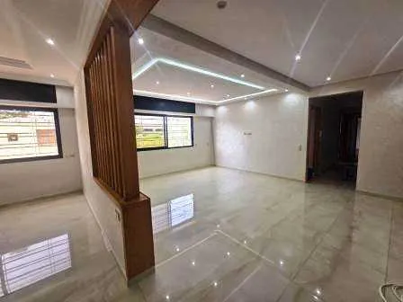 Appartement vide rabat agdal 130m² - الرباط