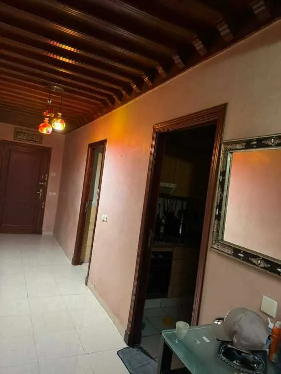 Appartement meublé terrasse 2 salles de bains, jar - مراكش (2)