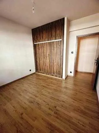 Appartement vide rabat haut agdal - الرباط (3)
