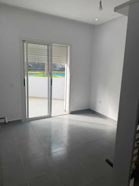 Apparetement lumineuse harhoura temara - الرباط (2)