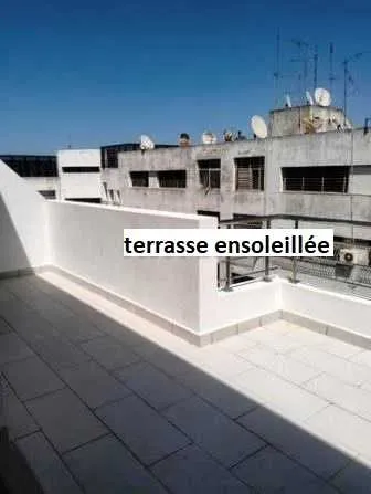 Appartement vide hs rabat agdal terrasse - الرباط