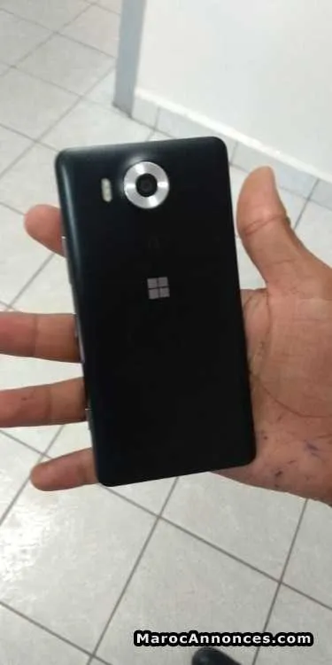 Nokia lumia 950 - الدار البيضاء (2)