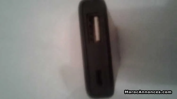 Chargeur telephone power bank noir (made in spain) - الدار البيضاء
