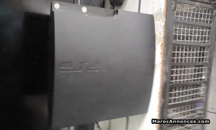 5 playstation 3 slim  320 go - الدار البيضاء (2)