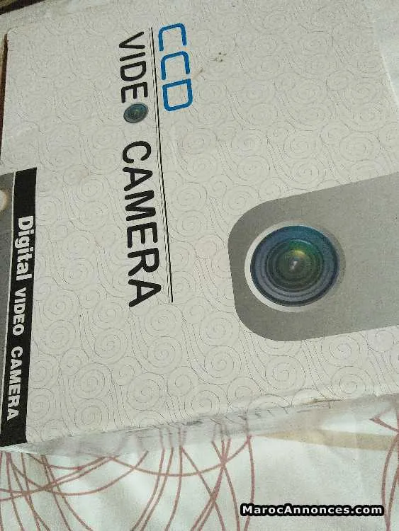 Camera surveillance zoom / unifi wifi syestem - الدار البيضاء