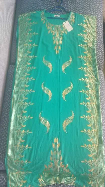 Robe verte brillante dorée - الدار البيضاء