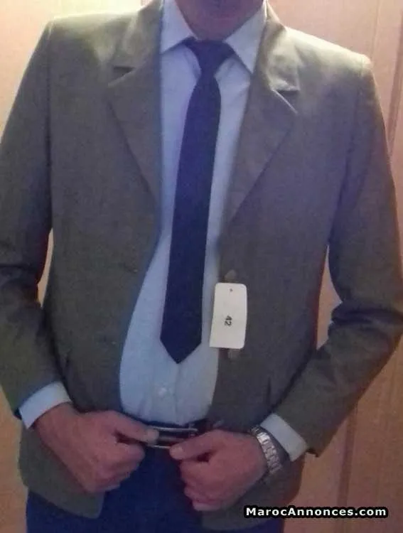 Costumes a vendre - الدار البيضاء