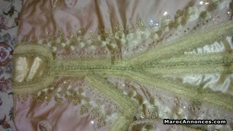Caftan 2 pièces satin de chaise avec sandales(37) - الدار البيضاء (2)