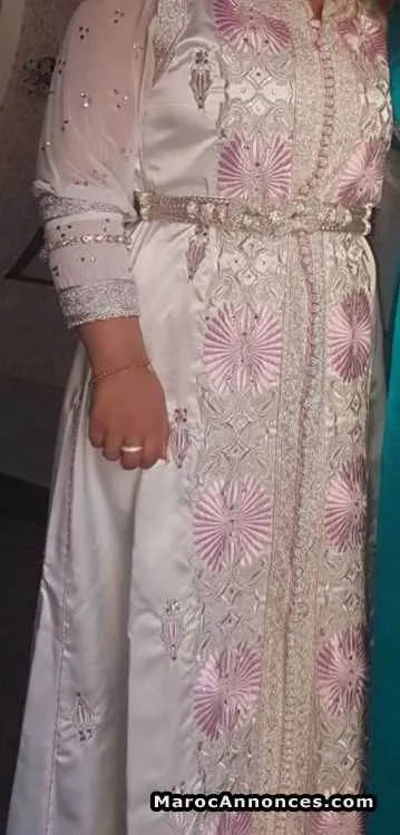 Location tenues traditionnelles et caftan - الدار البيضاء (3)