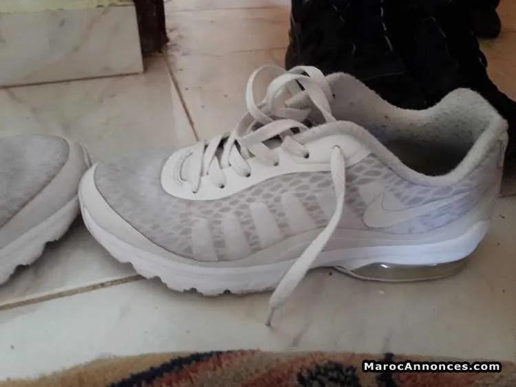 Nike air max invigor - الدار البيضاء