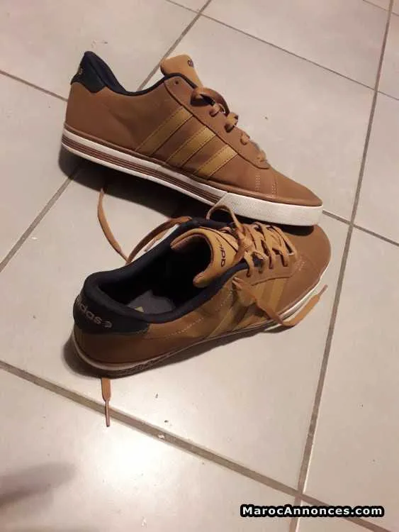 Adidas neo caramel taille 46 - الدار البيضاء (3)