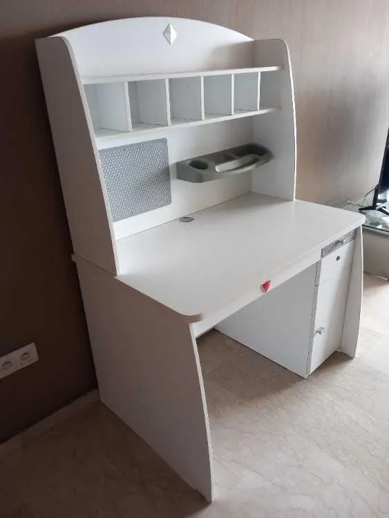 Bureau pour enfant - الدار البيضاء