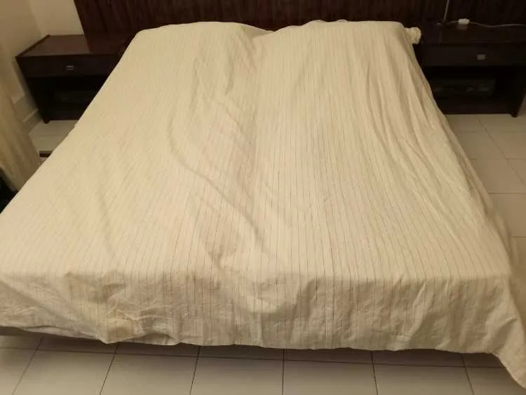 Chambre à coucher en palissandre - الدار البيضاء (2)