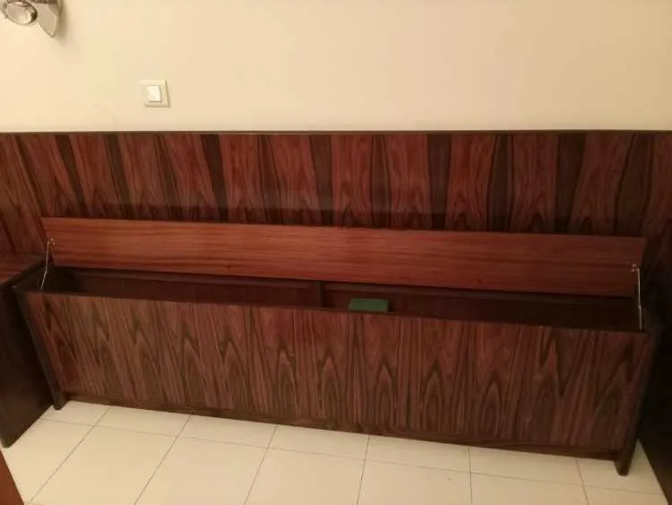 Chambre à coucher en palissandre - الدار البيضاء (3)