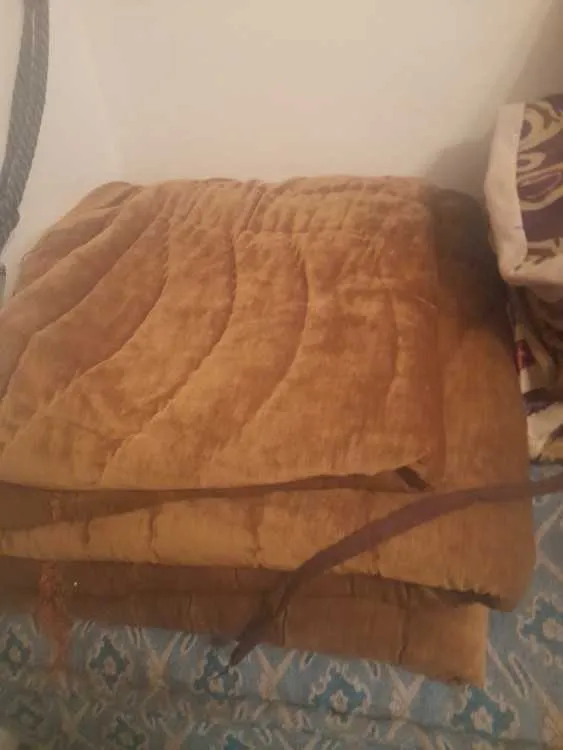Salon marocain bois massive en très bon état - تمارة