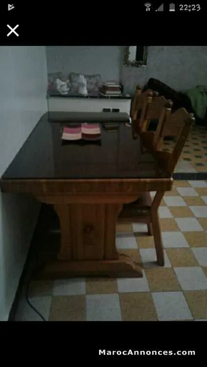 Table salle à manger - الدار البيضاء (2)
