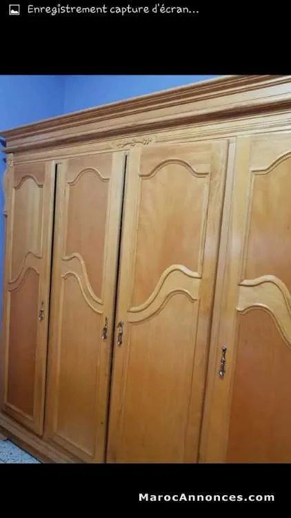 Placard en bois massif - الدار البيضاء