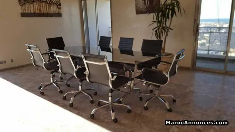 Salle de réunion avec 8 chaises à vendre - الدار البيضاء (3)