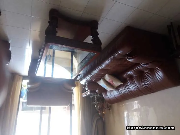 Fauteuil et table de salon a vendre - الدار البيضاء (3)