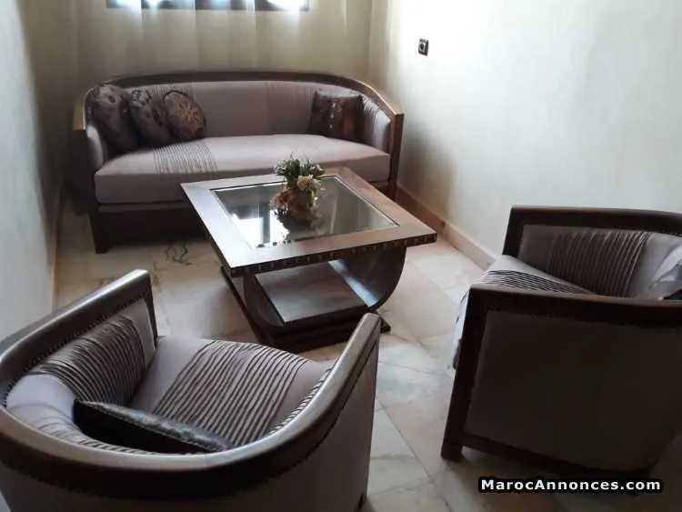 Salon en noyer - الدار البيضاء