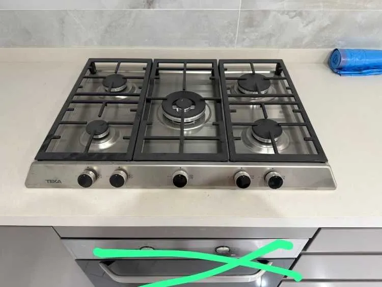 Plaque de cuisson encastrable en inox de la marque - طنجة (2)