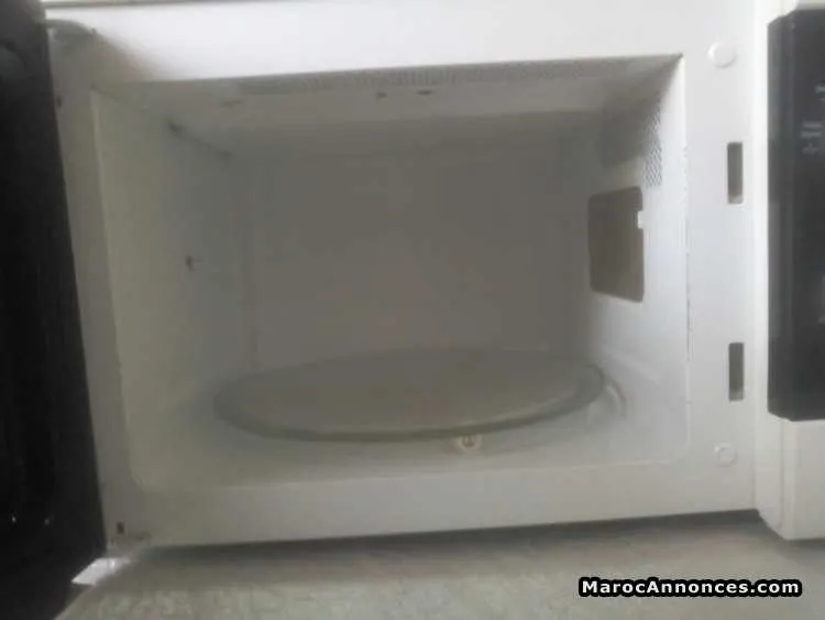 Micro onde whirlpool - الدار البيضاء (3)
