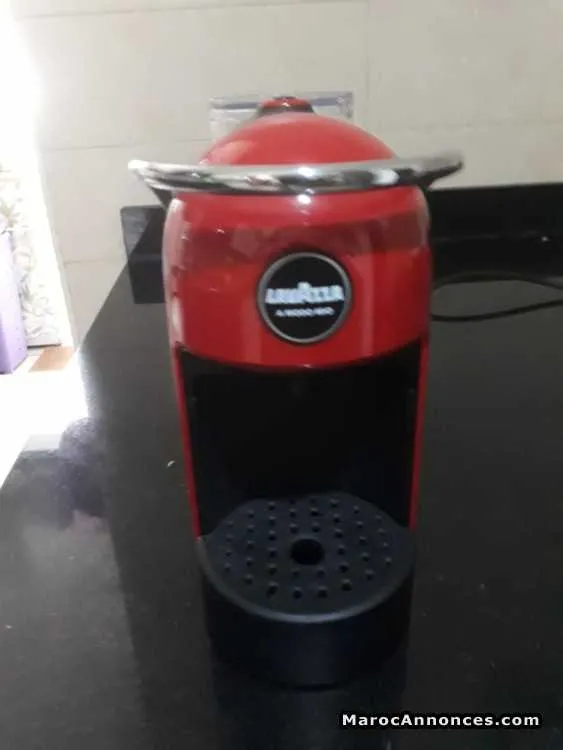 Machine à café nespresso lavazza a modo mio - الدار البيضاء