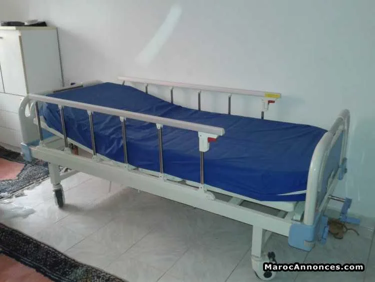 Un lit medical - الدار البيضاء
