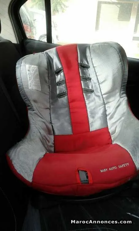 Siège auto à vendre - الدار البيضاء