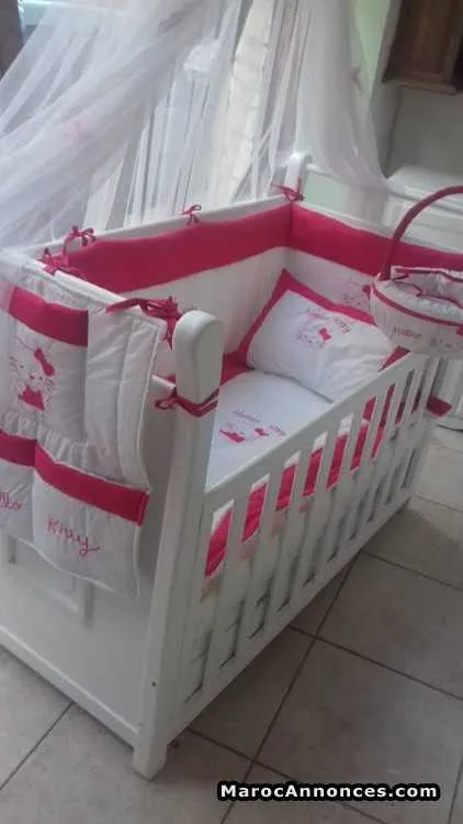 Lit en bois pour bebe de 3 mois a 4 ans - الدار البيضاء