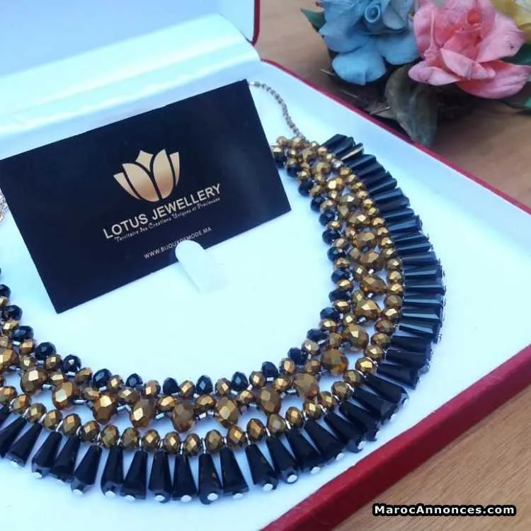 Collier - الدار البيضاء