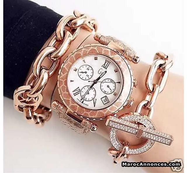Montre guess collection pour femme - الدار البيضاء