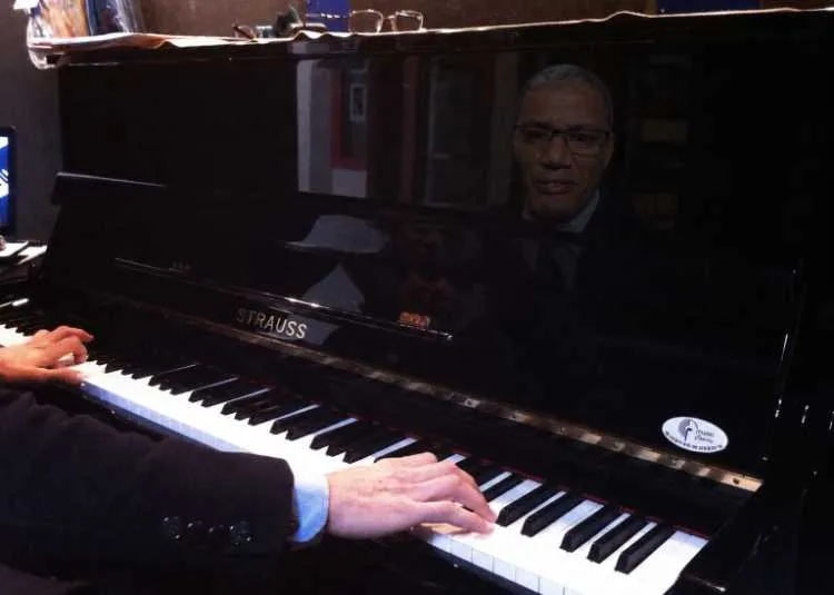 Professeur de piano & guitare – cours personnalisé - مراكش