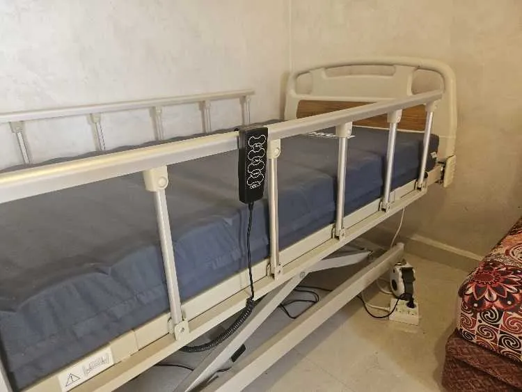 Location lit medical 3positions - الدار البيضاء (3)
