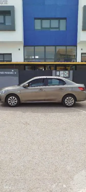 Peugeot 301 - الدار البيضاء
