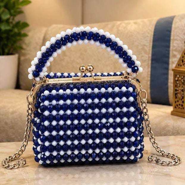 Sac à main perlé artisanal – bleu marine & blanc - حد السوالم (2)