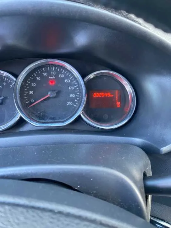 Dacia logan - طنجة (3)