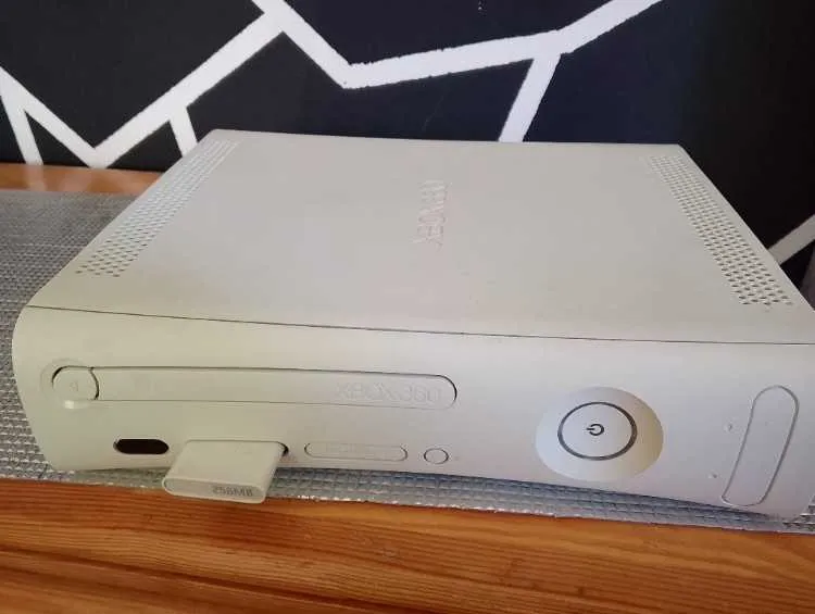 X_Box 360 - وجدة (2)