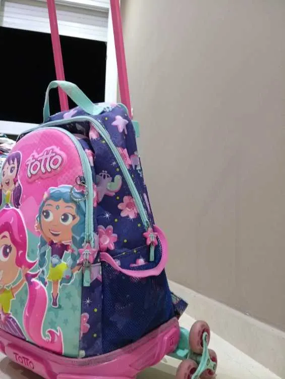 Cartable Totto à vendre en bon état - طنجة (2)